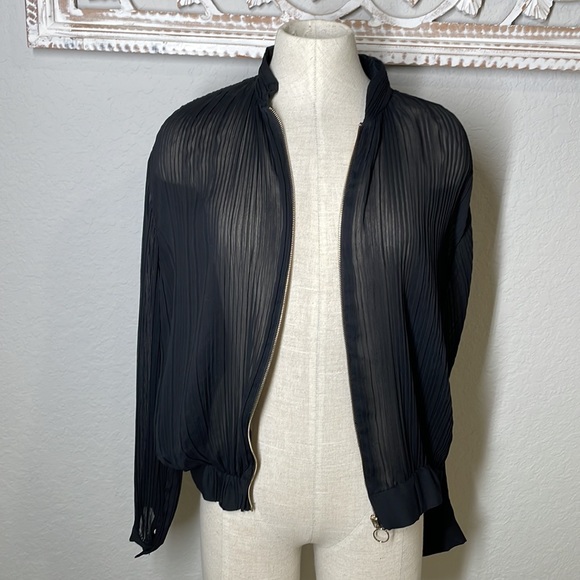 Zara pleated fringe light jacket small - Picture 3 of 6